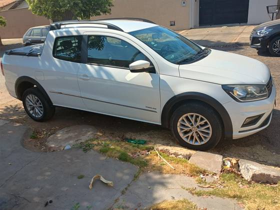 VOLKSWAGEN SAVEIRO 1.6 MSI HIGHLINE CD 8V FLEX 2P MANUAL VOLKSWAGEN SAVEIRO 1.6 MSI HIGHLINE CD 8V FLEX 2P MANUAL